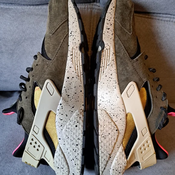 Nike Air huarache excellent condition!
